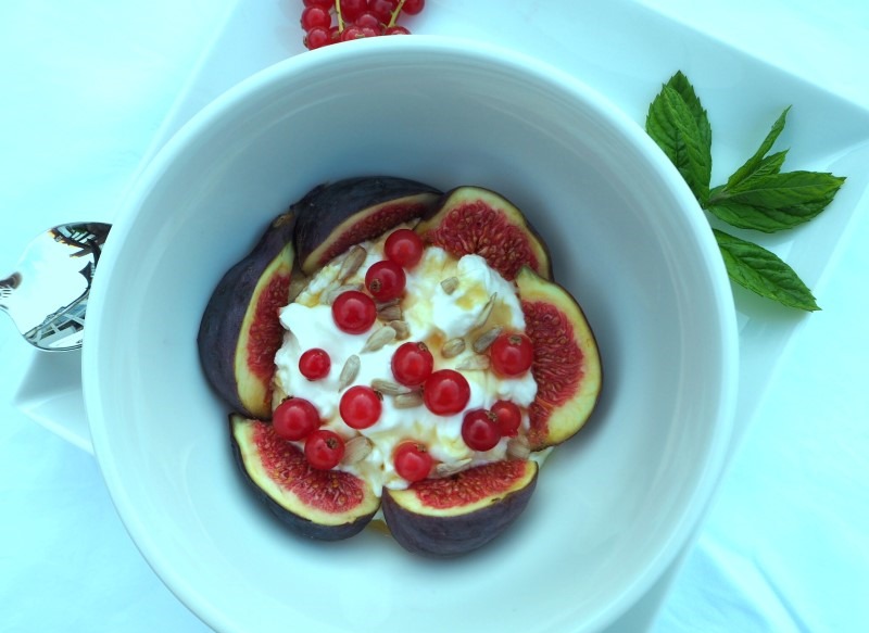 Fig and Red Currant Yoghurt